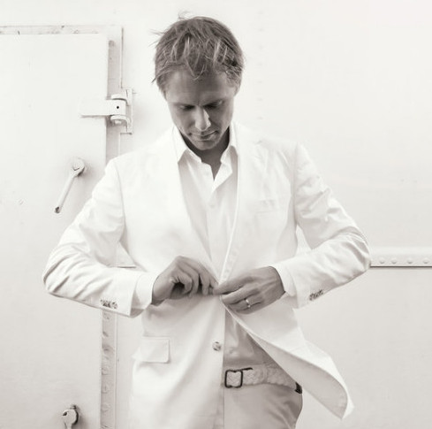 Armin van Buuren - A State Of Trance Episode 499 (10-03-2011)